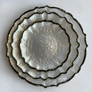 Nouvel ensemble de sous-assiettes élégantes en verre or, argent et or rose pour fêtes, vente en gros 2023 - Product Image 5