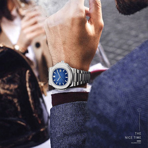 Montre unisexe en acier inoxydable à mouvement à quartz, pointeur, marqueurs lumineux, fenêtre de date, résistance à l'eau 30 m, logo personnalisé - Product Image 3