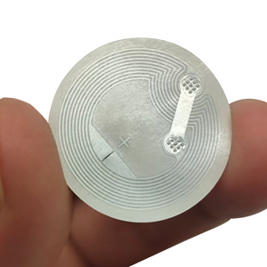 Mini étiquettes <span class=keywords><strong>NFC</strong></span> autocollant autocollant <span class=keywords><strong>Nfc</strong></span> 213 215 216 puce HF étiquette <span class=keywords><strong>NFC</strong></span> intelligente de la Chine modèle ISO matériel de papier de fréquence 13.56MHz - Product Image 1