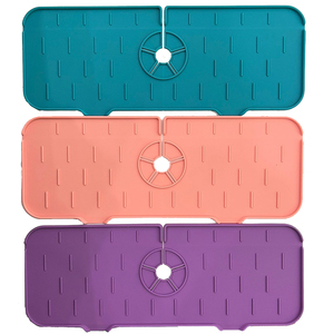 Tappetino in Silicone Regolabile per Rubinetto con Design Autodrenante, Pieghevole, Raccoglitore d'Acqua per <span class=keywords><strong>Lavello</strong></span> da <span class=keywords><strong>Cucina</strong></span>, Vendita Diretta dalla Fabbrica - Product Image 1