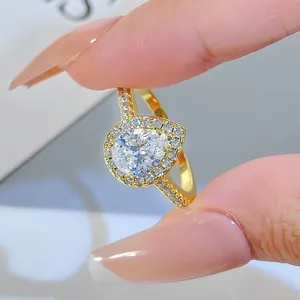 fashion jewelry rings Bling Pear Cut Cubic Zirconia 18K Gold Plated Rings For Women