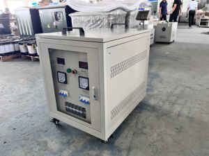 10KVA 15kVA 20kva 30kVA một pha 220V đến ba pha 380V điện áp chuyển đổi biến áp - Product Image 5