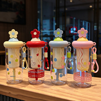 Gobelet de voyage avec infuseur à thé et paille, 700 ml, en plastique, pour le bureau, la maison, la cuisine, les trajets domicile-travail, l'appartement et l'utilisation quotidienne