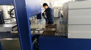 Máquina Automática de Envasado con Túnel de Termoencogimiento de Película de PE para Botellas de PET, Máquina de Envasado con Envoltura de Manga para Producción de Bebidas, Precio - Product Image 4