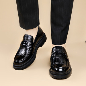Chaussures habillées pour homme en cuir véritable, style Oxford, bout rond, à lacets, semelle en caoutchouc antidérapante, pour mariage et affaires, style automne - Product Image 4