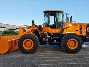 รถตักล้อยาง SDLG 956 มือสอง รุ่น LG956L 5 ตัน สภาพดี มีสินค้าพร้อมส่ง ลดราคาพิเศษ - Product Image 3