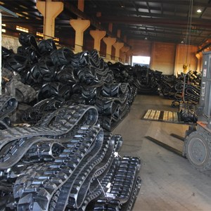 <span class=keywords><strong>Mini</strong></span> Graafmachine <span class=keywords><strong>Rubber</strong></span> Spoor 230X72X66 - Product Image 6