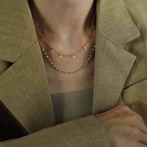 French Double Layered <b>Star</b> Necklace Gold Zinc Alloy Minimalist Elegant Clavicle Chain <b>Light</b> Luxury Style - Product Image 4