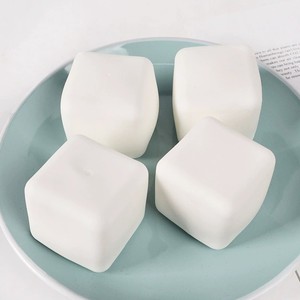 CHENXI Jouet anti-stress en tofu souple, jouet amusant à déformation aléatoire, jouet stimulant pour soulager le stress, unisexe, à partir de 5 ans - Product Image 2