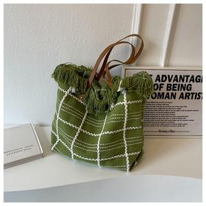 Nouveau sac de plage gland <span class=keywords><strong>broderie</strong></span> grande capacité <span class=keywords><strong>toile</strong></span> sac fourre-tout femmes une épaule Shopping sac fourre-tout - Product Image 4