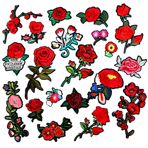 Écussons brodés 3D en sequins en forme <span class=keywords><strong>de</strong></span> rose, style américain, personnalisables, à coller sur les vêtements, les tissus, les costumes - Product Image 1