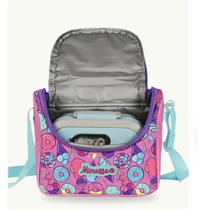 Lonchera Infantil con Diseño de Unicornio, Impermeable, Ligera, Aislada, Modelo A-2636 - Product Image 6