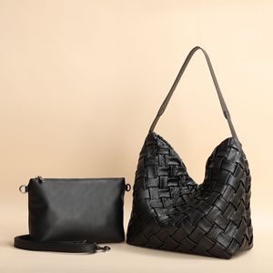 Sac fourre-tout tissé en PU de style vintage français, grande capacité, pour femme, loisirs en extérieur, balade, avec poignée supérieure et bandoulière unique - Product Image 1
