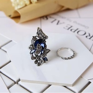 Ensemble de deux bagues papillon en cristal pour femme, style gothique vintage, ajustables, en alliage, avec grande pierre, bijoux fantaisie tendance - Product Image 5