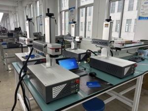 Chất lượng cao 30 Wát Kim Loại <span class=keywords><strong>Logo</strong></span> an toàn mã dữ liệu sợi <span class=keywords><strong>Laser</strong></span> đánh dấu máy - Product Image 4