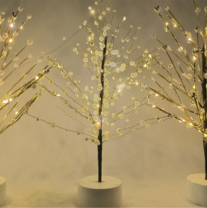 Árbol LED de 16 Pulgadas con 20 Luces, Árbol Artificial con Luz Cálida para Decoración de Esquinas del Hogar - Product Image 1