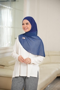 Hiyab Ceruty de Pashmina Suave Instantáneo con Rayón Elástico y Spandex para Uso Diario y Deportivo - Product Image 3