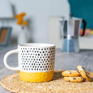 Ensemble de tasses à café en céramique Nicola Spring 385 ml, design à pois multicolores, passe au lave-vaisselle et au micro-ondes, pour boissons chaudes et thé - Product Image 6