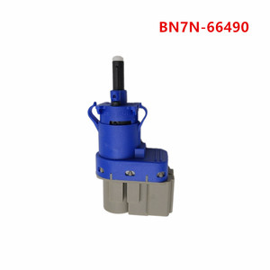 สวิตช์ไฟเบรกมาสด้า BN7N-66-490 8T4T-9G854-AA ชิ้นส่วนทดแทนพลาสติก - Product Image 5