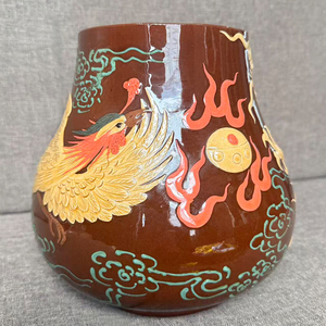 Vase de collection écologique 2L en céramique Yixing Jun, fait main, motif floral superposé, avec détails en perles - Product Image 5