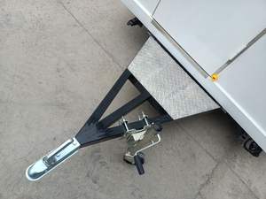 Mini remorque de 7 pieds adaptée à un personnel travaillant à l'intérieur du chariot de mode d'affaires de vente de rue avec remorque de table de travail en acier inoxydable - Product Image 3