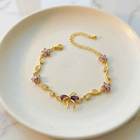 Gelang Pesona Daun Bunga ZC Trendi Mewah Ringan Berlapis Emas 18k dengan Hiasan Pita Zirkon Kupu-kupu, Perhiasan Wanita, Hadiah