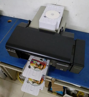 Imprimante automatique de cartes PVC pour CD/DVD avec 50 plateaux de cartes, encre colorée 6 couleurs, machine d'impression pour cartes d'identité, cartes de visite, CD et DVD