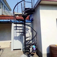 Escalier en colimaçon VIKO 2024, design extérieur, résistant à la rouille
