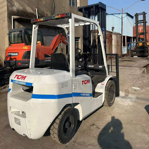 Montacargas TCM de Alta Calidad, Original de Japón, Usado, Diésel, 3 Toneladas, Modelo FD30, en Venta en Jinshan - Product Image 1