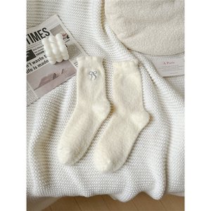 <span class=keywords><strong>Calzini</strong></span> Invernali da Donna 2025, Bianchi, Soffici, Spessi, Termici, con Fiocco Decorativo - Product Image 5