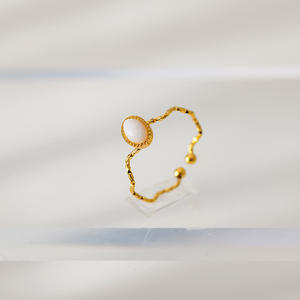 Bague ouverte élégante et luxueuse en jade et acier inoxydable pour femme, style minimaliste vert oriental - Product Image 5