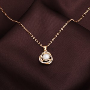 Juego de Joyería de Lujo Ligero, Elegante, Francés, con Perlas, Aretes, Collar y Anillo para Mujer, Accesorios de Alta Calidad con Pedrería - Product Image 2