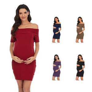 Oferta de Verano: Elegante Vestido de Maternidad con Hombros Descubiertos y Tela Elástica de Buena Calidad - Product Image 1
