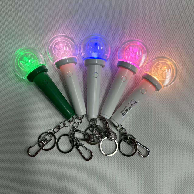 Mini Kpop Luminous Light Stick with KeyChain Plastic Keychain Keyring Car Key Pendant Women Handbag Wallet Lighted Keychain