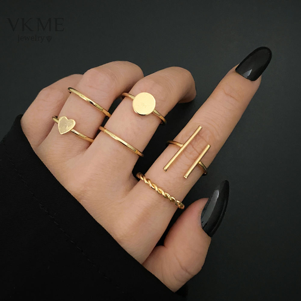 Latest Simple Gold Wedding Ring Designs for Girl Boy