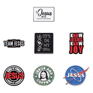 Pins Esmaltados Personalizados con Logotipo, con Pedrería, Específicos para Género, de Primera Calidad - Product Image 3