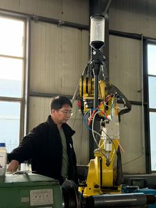 Máquina Robótica de Soldadura por Láser de 6kw <span class=keywords><strong>para</strong></span> Recubrimiento Aditivo, Endurecimiento, Temple y Soldadura, <span class=keywords><strong>para</strong></span> Resistencia al Desgaste de Ejes y Engranajes, Nueva - Product Image 3