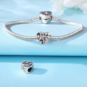 Pulsera de cuentas con forma de corazón, temática de viajes, original, de nicho, de alta gama, hecha a mano, para mujer. - Product Image 2