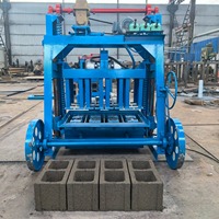 Bloc de béton creux de ciment mobile automatique de pression hydraulique de moteur de PLC à petite échelle faisant le rendement élevé de machine