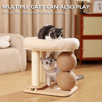 Pohon Panjat Kucing Kayu Modern Multi Level dengan Tiang Garuk dan Bola Mainan Berputar, Menara Kucing Ringkas Mudah Dirakit untuk Kucing Indoor