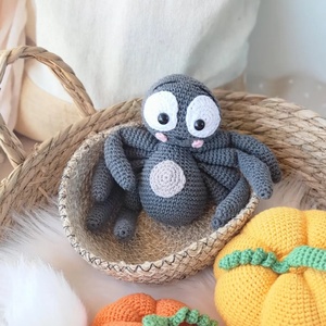 All'ingrosso uncinetto di Halloween ragno Amigrumi fatto a mano ragno Crochet giocattolo per regali per bambini morbido ragno coccolone in cotone - Product Image 4
