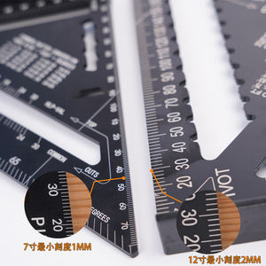 Règle triangulaire métrique en alliage d'aluminium de 7 pouces et 12 pouces, rapporteur de <span class=keywords><strong>charpentier</strong></span>, jauge de mesure, équerre industrielle OEM ODM noire - Product Image 5