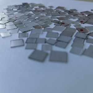 Plaque de cristal de <span class=keywords><strong>diamant</strong></span> monocristallin expérimental pour la synthèse de <span class=keywords><strong>diamant</strong></span> MPCVD HPHT et la recherche et développement en sciences des matériaux - Product Image 3