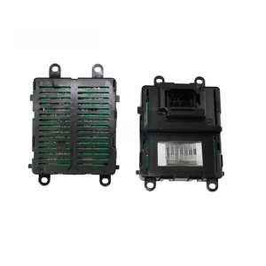 En stock 8R0907472B 8R0907472A Módulo de control de luces diurnas LED para faros delanteros de descarga de alta intensidad <span class=keywords><strong>Q5</strong></span> - Product Image 1