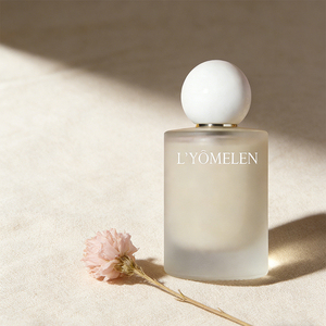 Flacon de parfum personnalisé OEM, parfum unisexe, eau de parfum longue durée, parfum floral français, fournisseur de parfums - Product Image 2