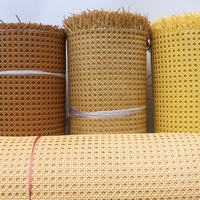 Tissage synthétique de meubles PE PVC personnalisé en gros Matériau naturel brut Canne en plastique Sangle de rotin Rouleaux de rotin