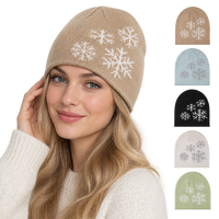 Bonnet en tricot jacquard à flocons de neige festifs pour femmes, bonnet chaud d'hiver pour Noël, usage quotidien en extérieur