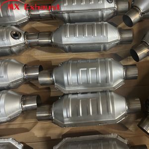 <span class=keywords><strong>2</strong></span> "Einlass 13" Katalysator mit Gesamtlänge Universal High Flow Front Converter Direct-Fit mit O2-Anschluss - Product Image 6