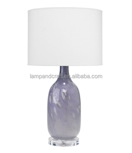 Lámpara de Mesa de Vidrio Verde para Sala de Estar con Pantalla Blanca Decorativa para Sala de Estar - Product Image 4