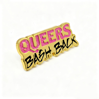 Badges en alliage métallique de haute qualité, nouvelle série d'éléments lettrés, épingles en émail personnalisées, décoration de revers et de sacs à dos, vente en gros pour vêtements